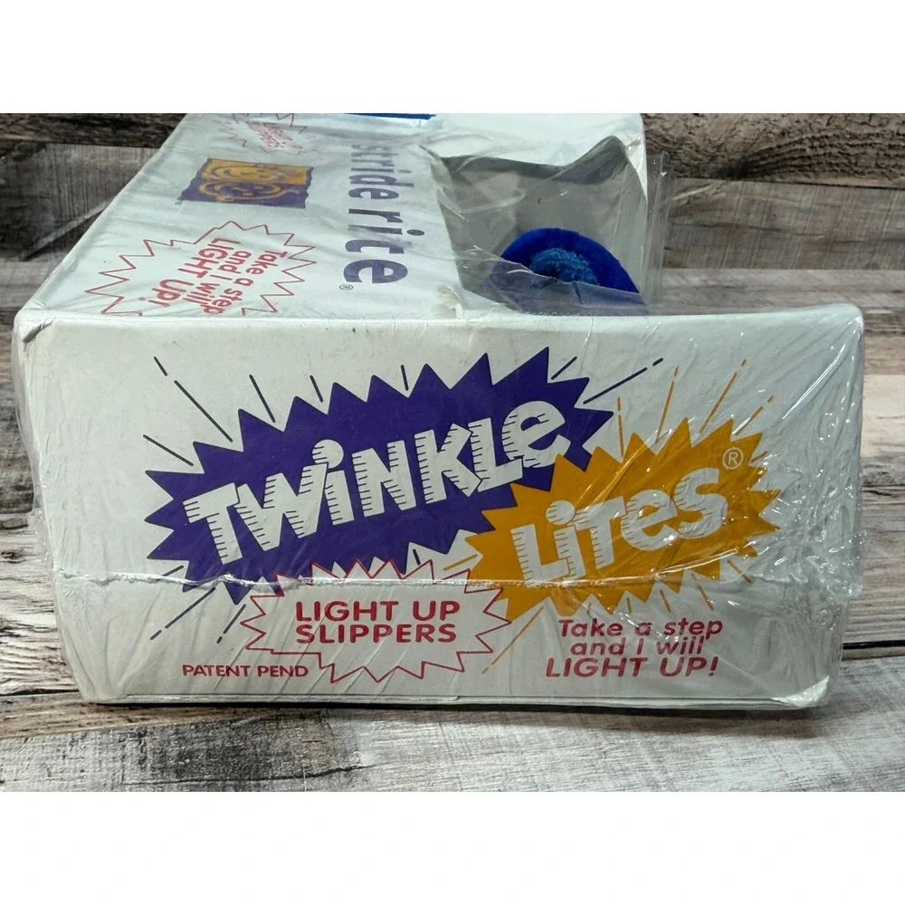 Vintage Twinkle Lites Light Up Slippers Blue‎ Christmas Size 7-8 Kids
